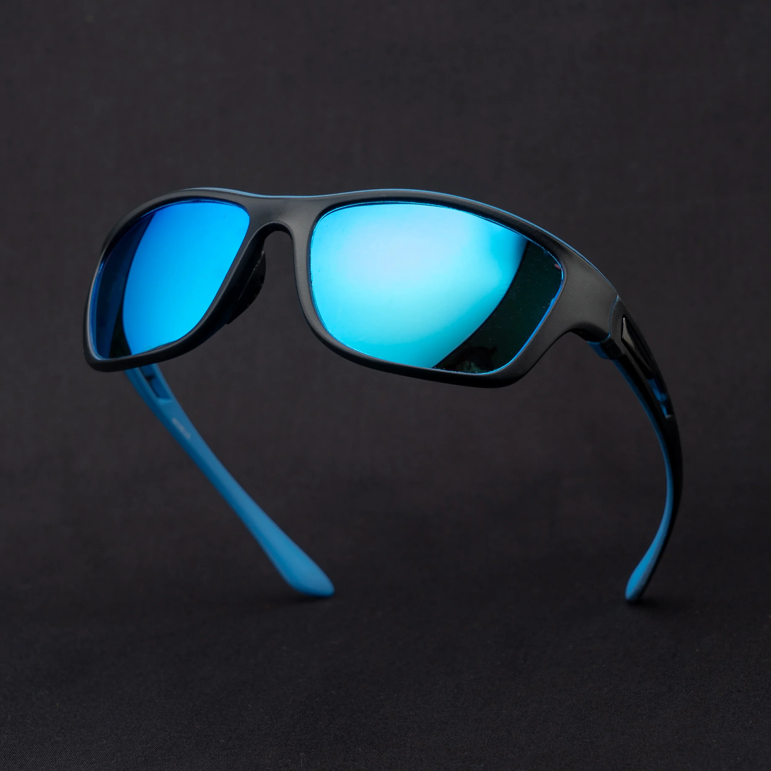 WRAP BLUE UV400 HD Sunglasses - Image 2